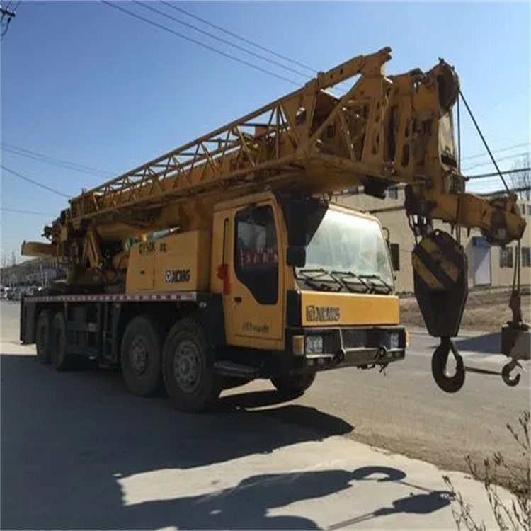 周口哪里有专业吊车出租